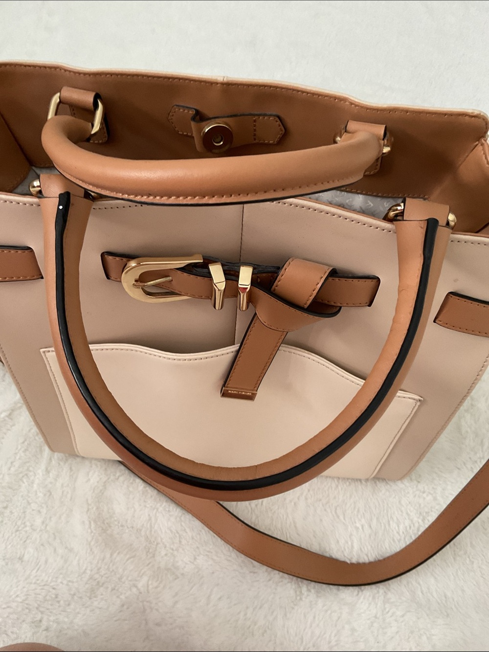 Marc Fisher Structured Two-Tone Tote Bag with Belt Detail Beige & Brown preowned - Picture 9 of 9
